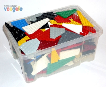 15 LEGO wing panels in different colors and sizes