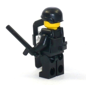 Custom Figure SWAT Police with weapen and much accessories made of LEGO bricks (Mini2.)
