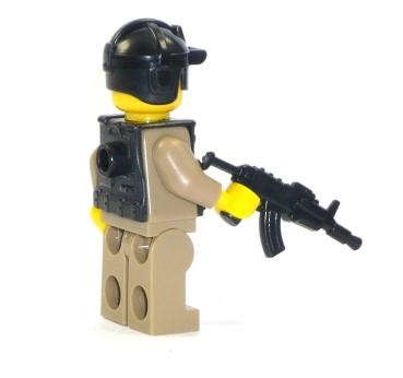 Custom Figure SWAT Police with weapen and much accessories made of LEGO bricks (Mini8.)