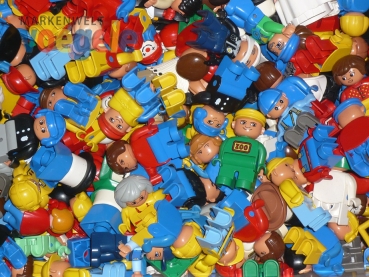 10 LEGO DUPLO Figuren aus unterschiedlichen Bereichen