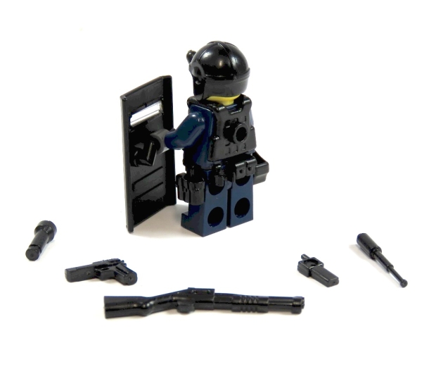 Custom Figure Police made of LEGO® parts an Custom accessories SWAT Shild