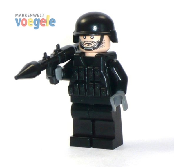 Custom Figure SWAT soldier with weapen and much Brickarms accessories made of LEGO bricks