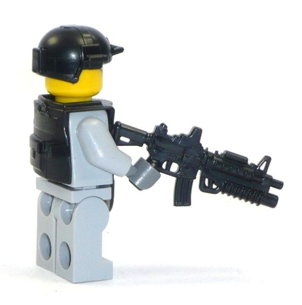 Custom Figure SWAT Police with weapen and much accessories made of LEGO bricks (Mini5.)
